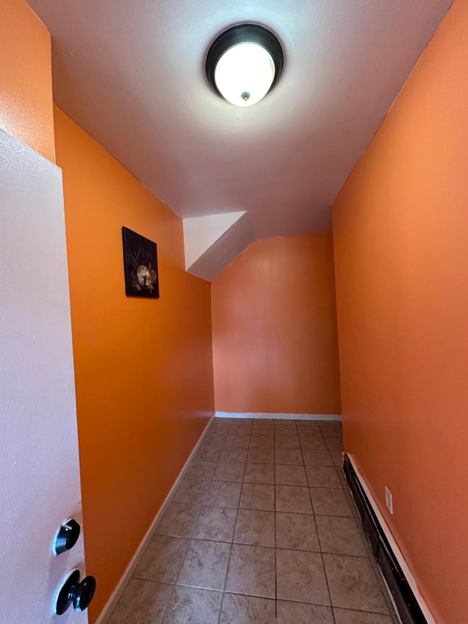 Fidellia Iron Room, Queen Bed Minutes From Newark Liberty International Airport And Newark Penn Station Екстериор снимка